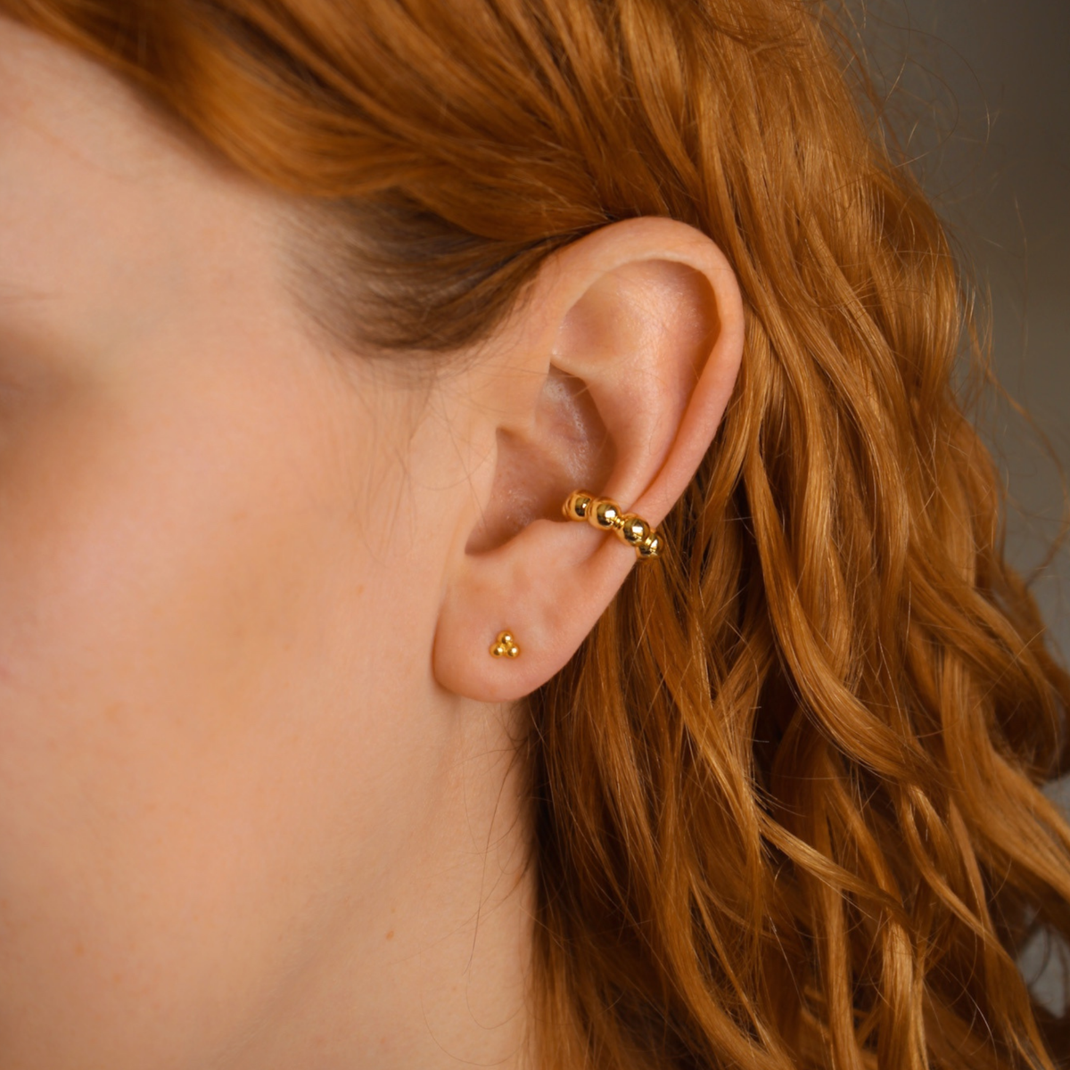 Beaded Orbit Cuff - eleganter Statement Earcuff