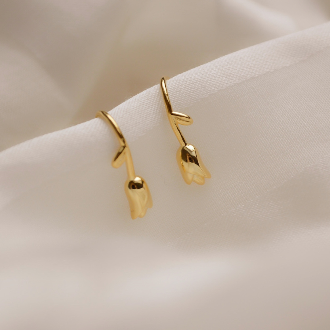 "Tulip" zierliche goldene Tulpen Ohrringe