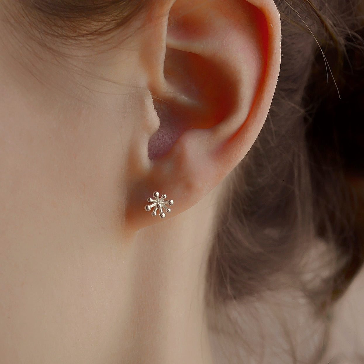 "Leona" hochwertige, florale Ohrstecker Silber