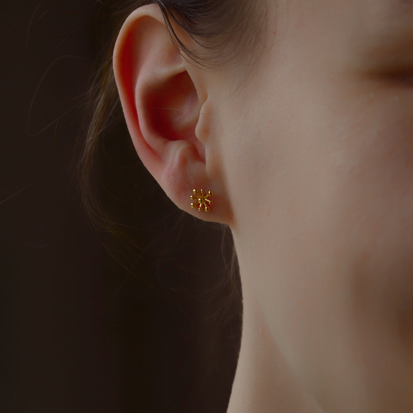 "Leona" hochwertige, florale Ohrstecker