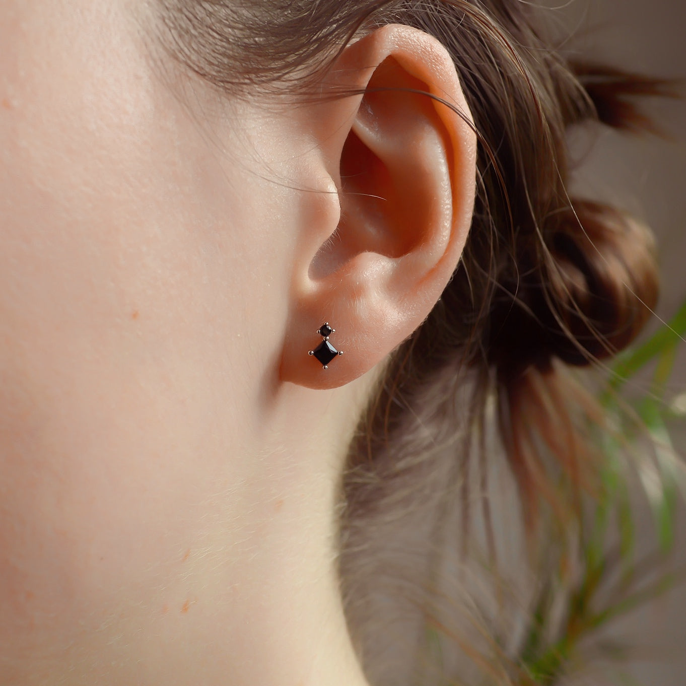 "Odette" Schwarze Zirkonia Ohrstecker