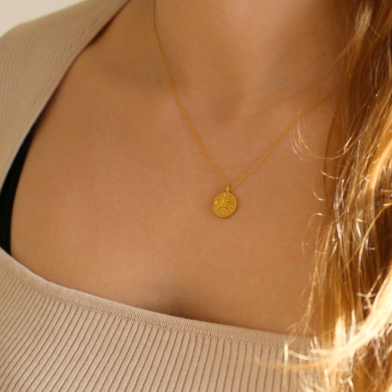 "Celestial Romance" Sonne und Mond Halskette