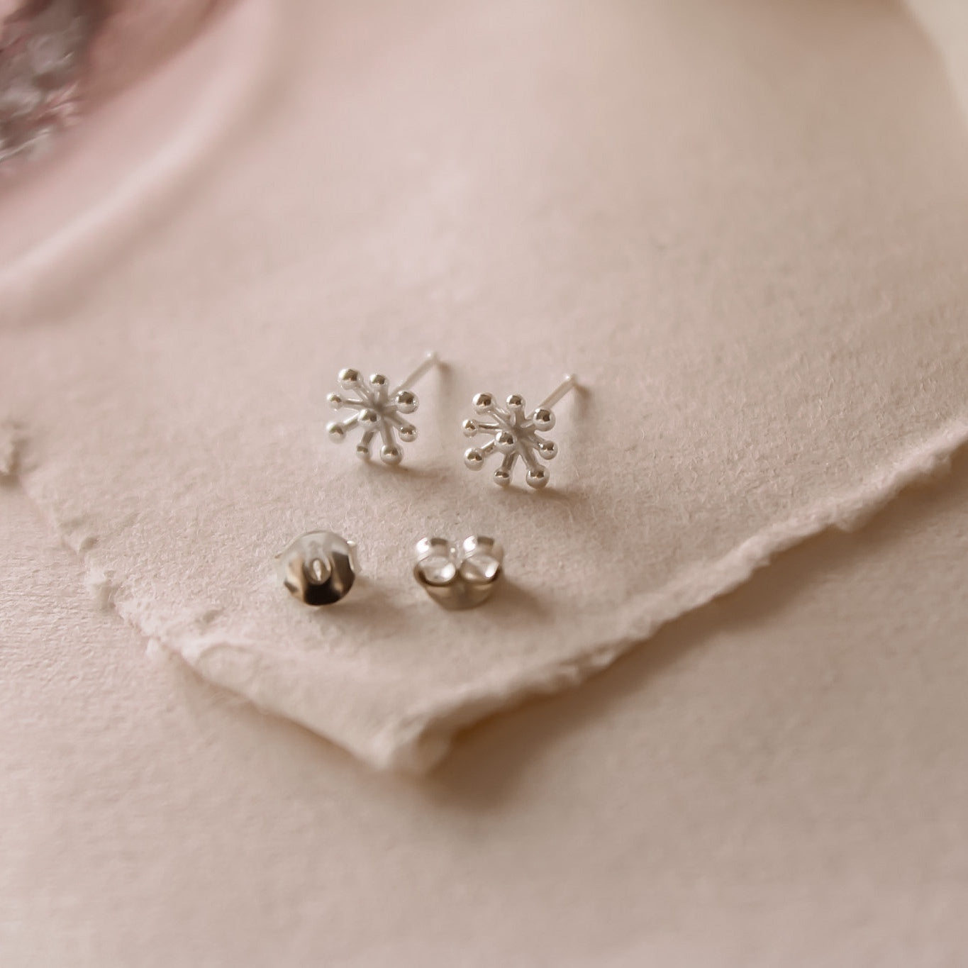 "Leona" hochwertige, florale Ohrstecker Silber