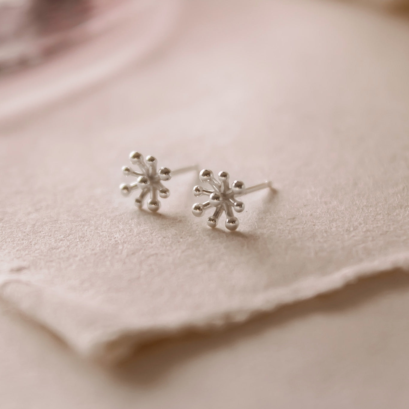 "Leona" hochwertige, florale Ohrstecker Silber