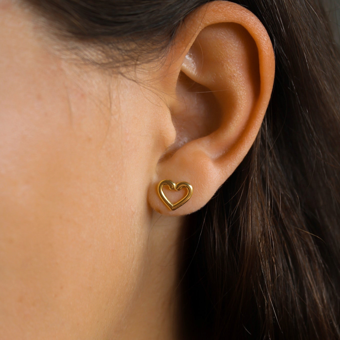 "Anna" schlichte Herz Ohrstecker Edelstahl