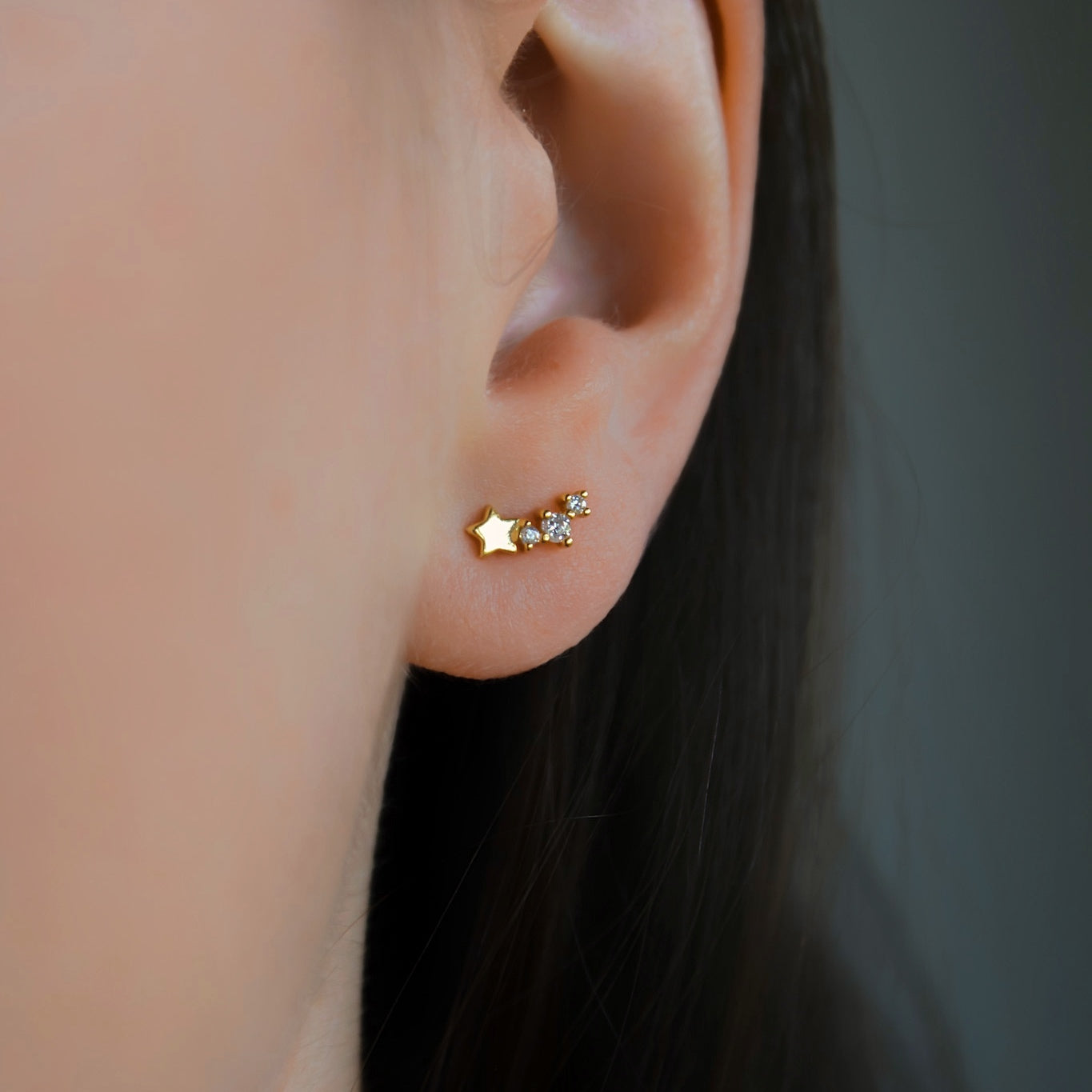 "Nightly Spark" winzige Zirkonia Ohrstecker mit Sternchen