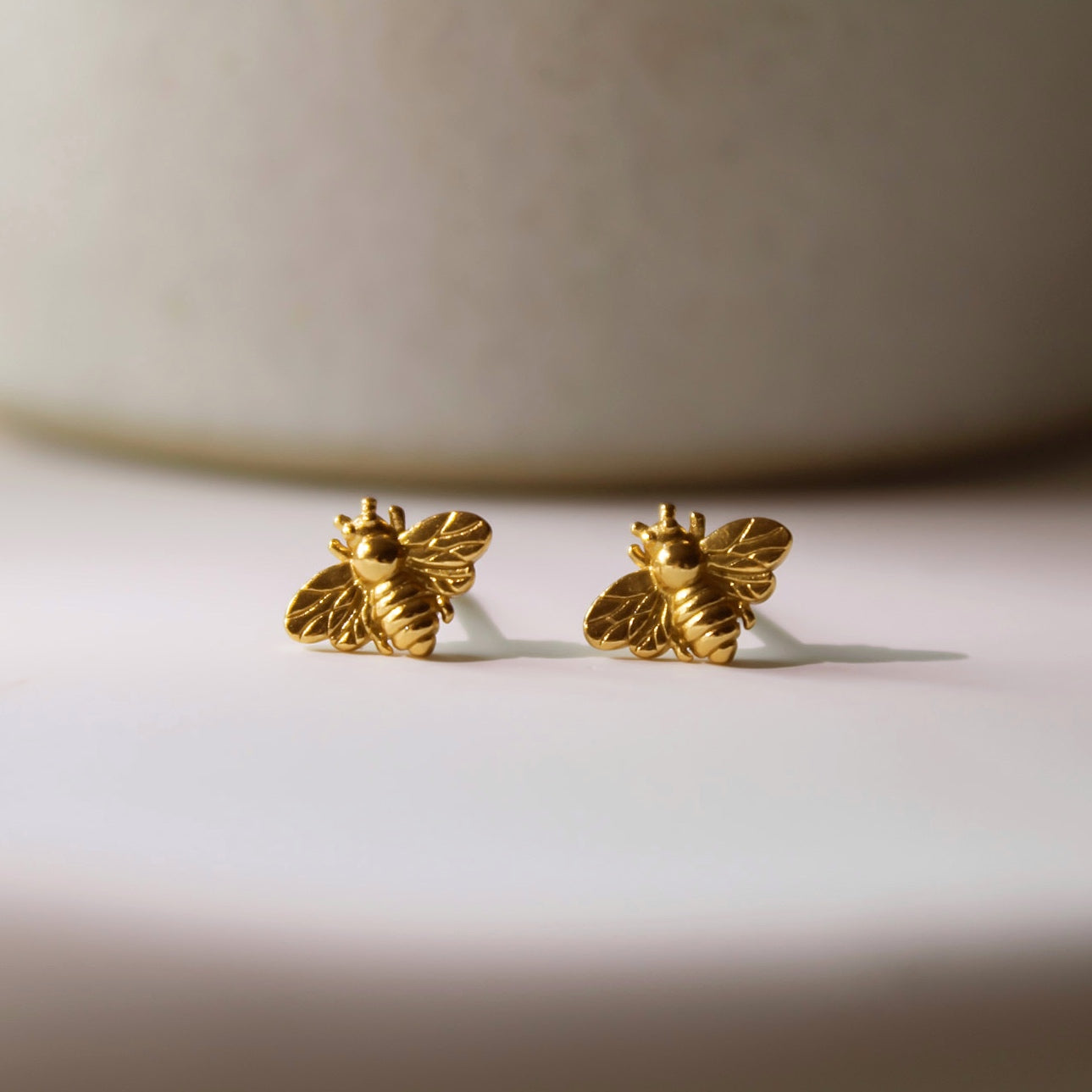 „Abella" süße Bienen Ohrstecker