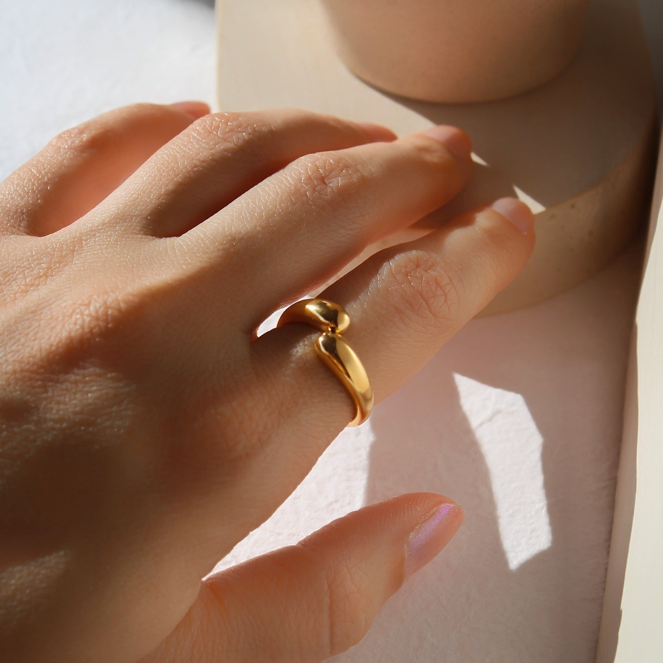 "Warm Hug" eleganter Statement Ring