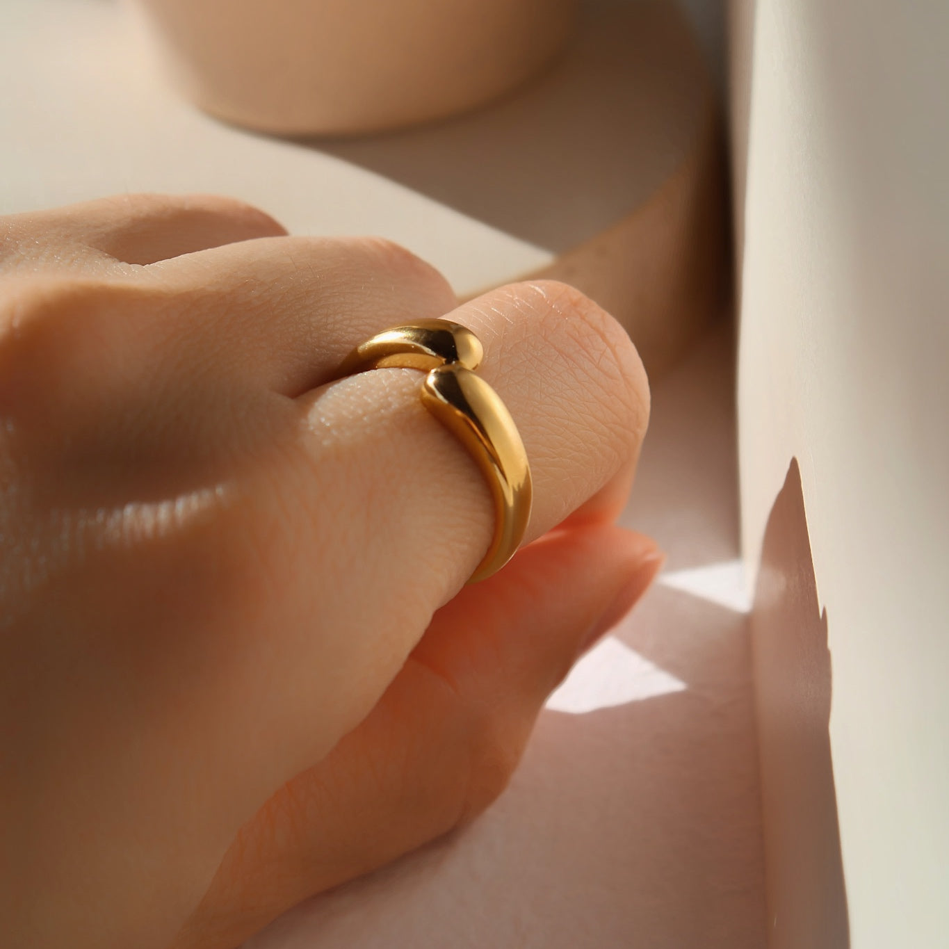 "Warm Hug" eleganter Statement Ring