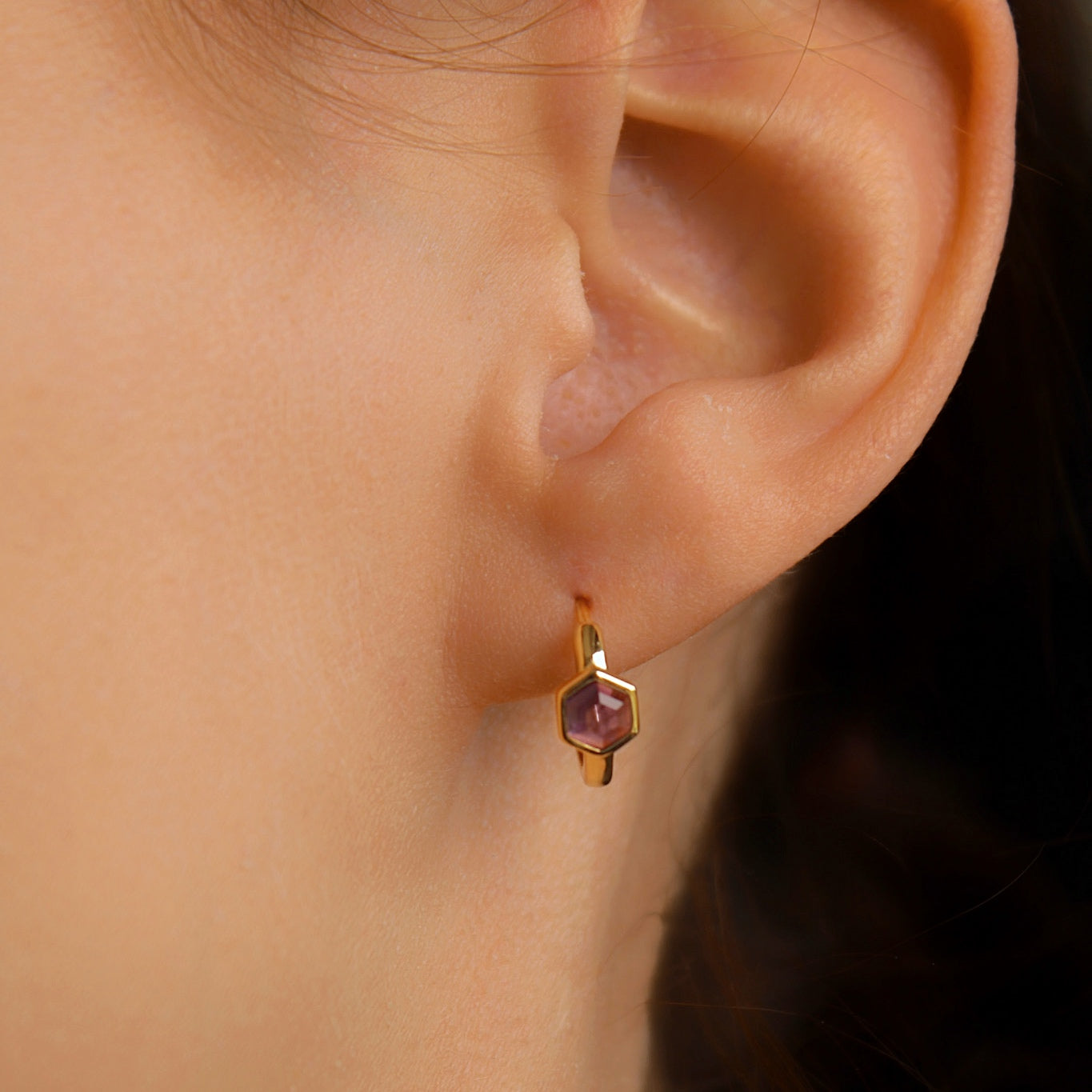 "Hailey" Hexagon Creolen mit bunten Zirkonia