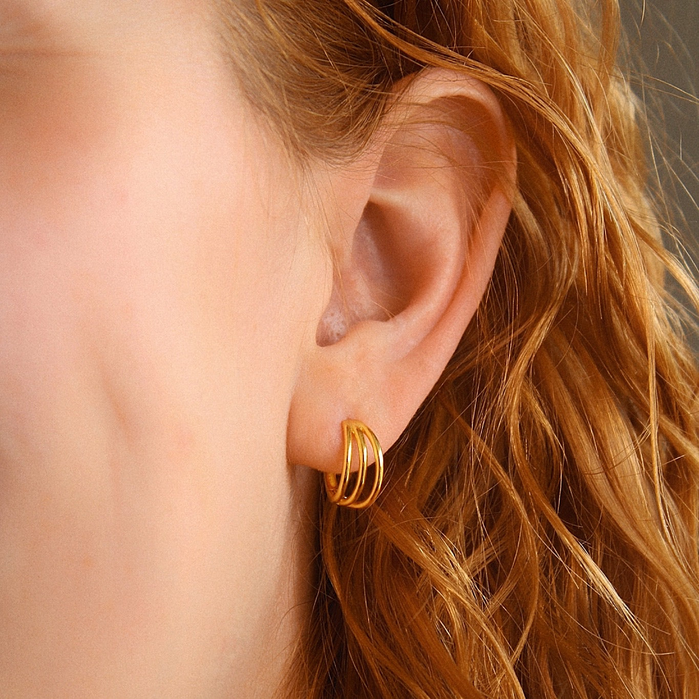 "Kinsley" elegante Trio Strang Creolen