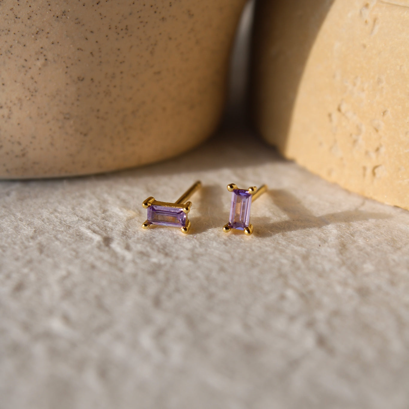 "Tiny Treasures" Baguette Ohrstecker