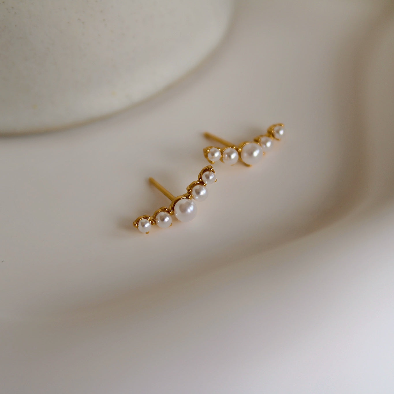 „Eleanor" Perlen Climber Ohrstecker