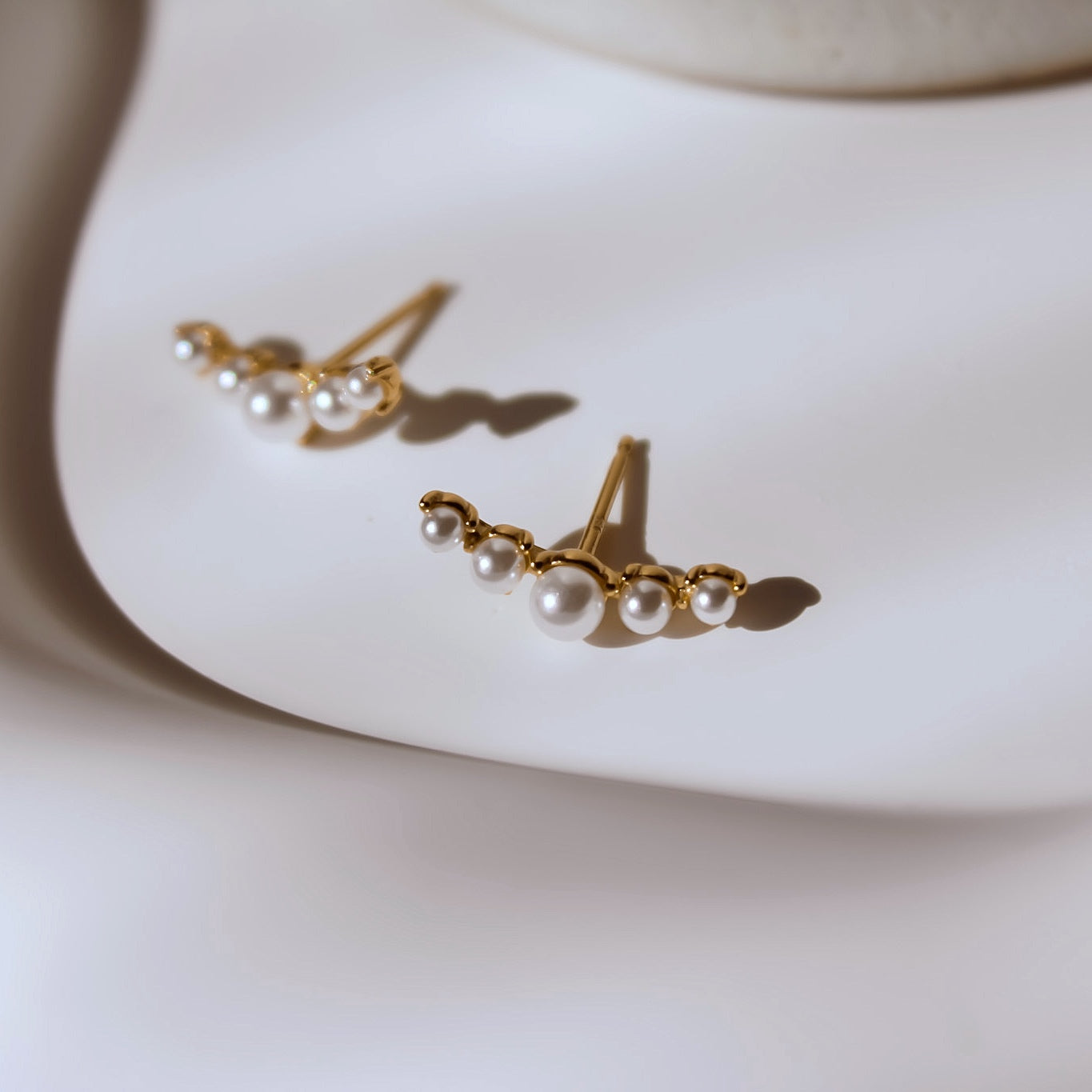 „Eleanor" Perlen Climber Ohrstecker