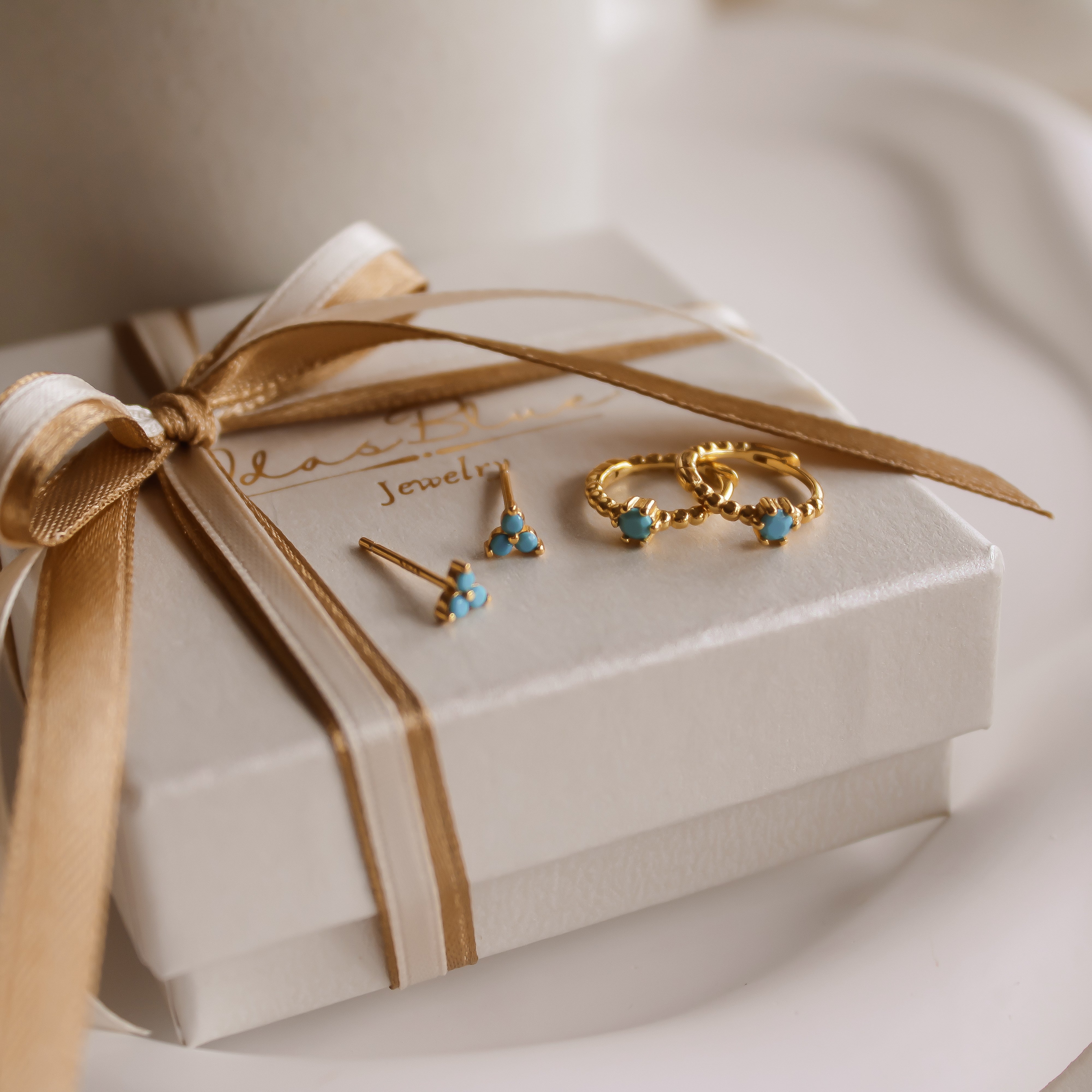 „Bubbly Flower" Creolen und Ohrstecker Set
