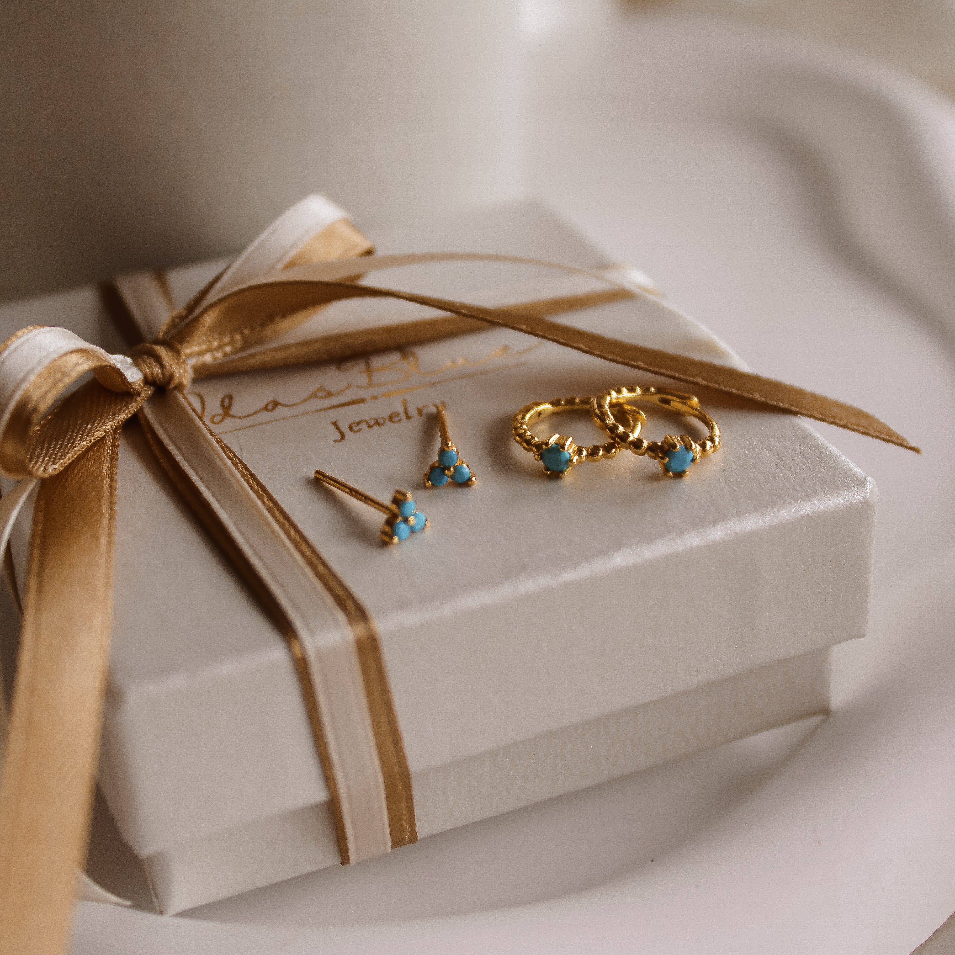 „Bubbly Flower" Creolen und Ohrstecker Set