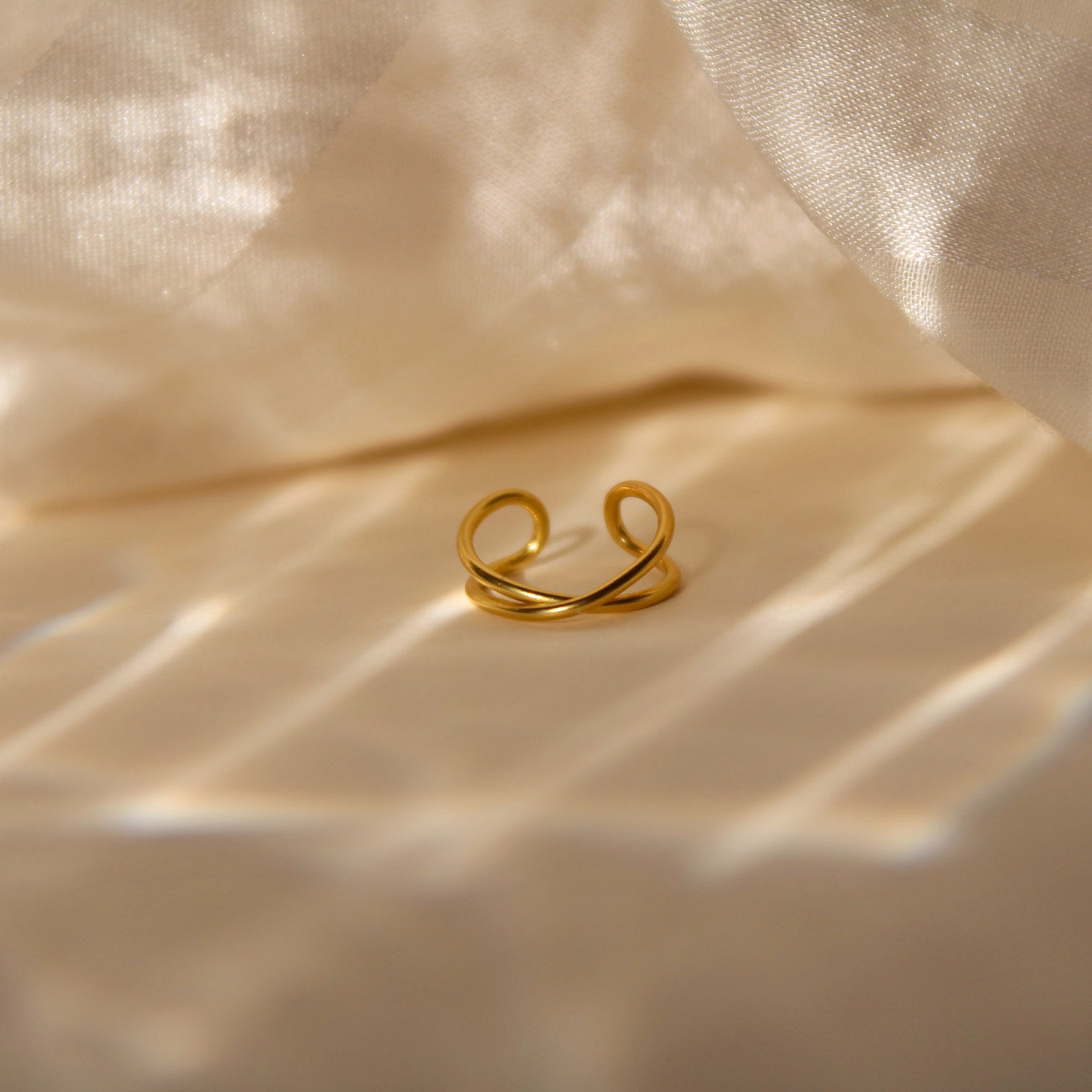 "Xamira" moderner, minimalistischer Earcuff