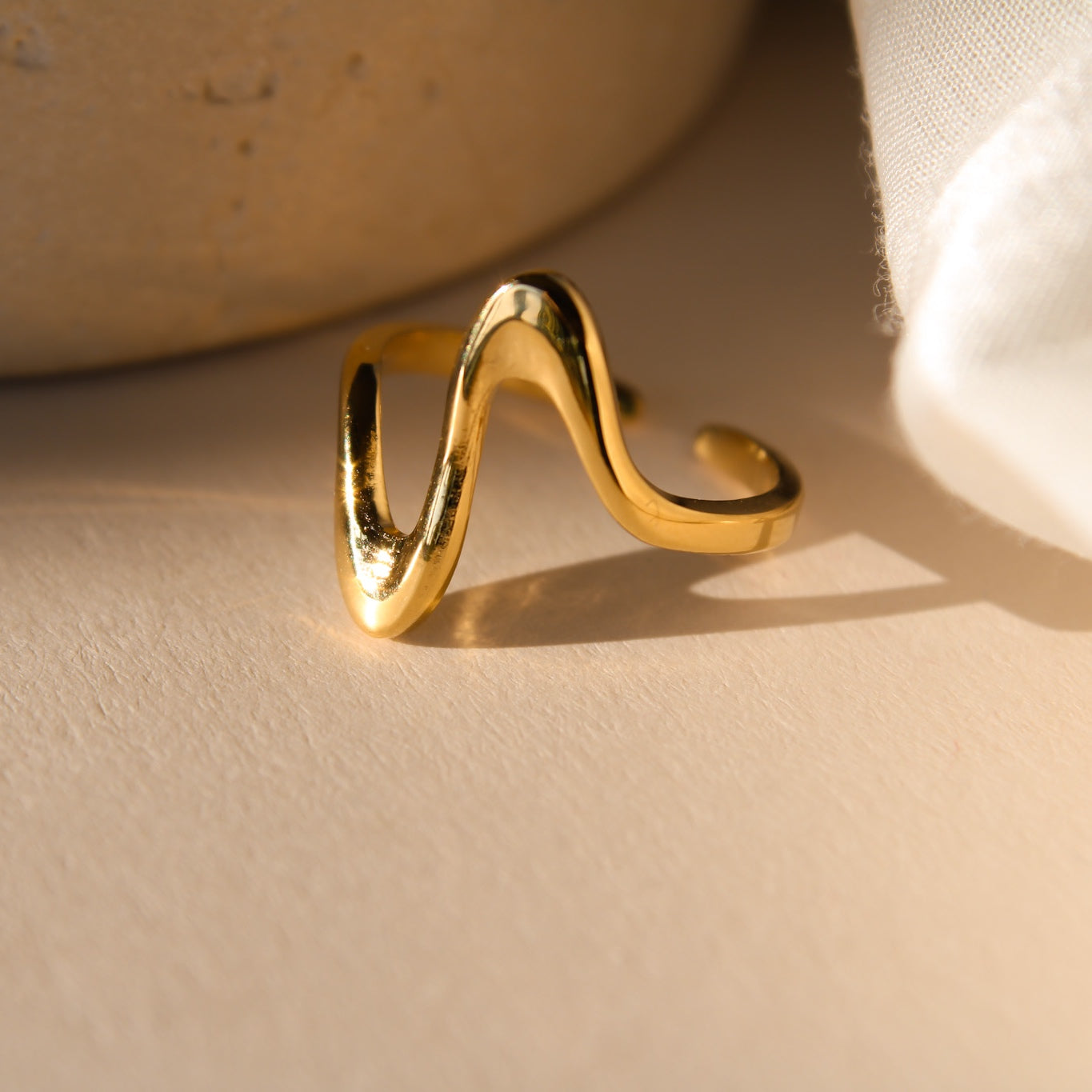 "Heartbeat" Ring