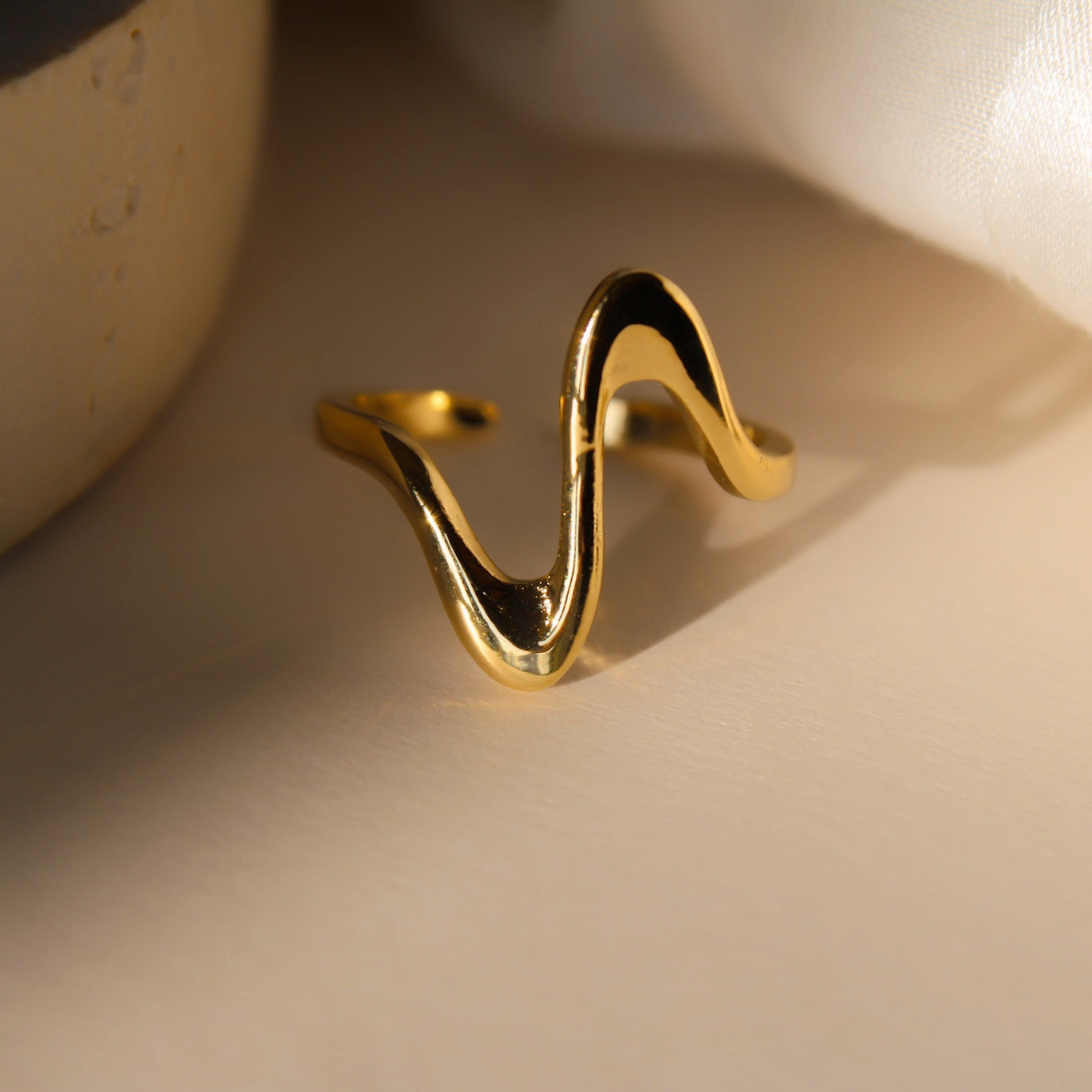 "Heartbeat" Ring