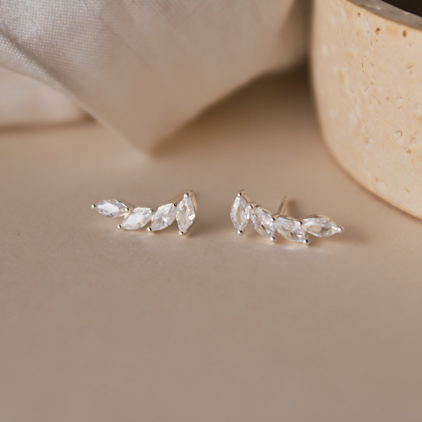 "Serenity" Zirkonia Mini Climber Ohrstecker