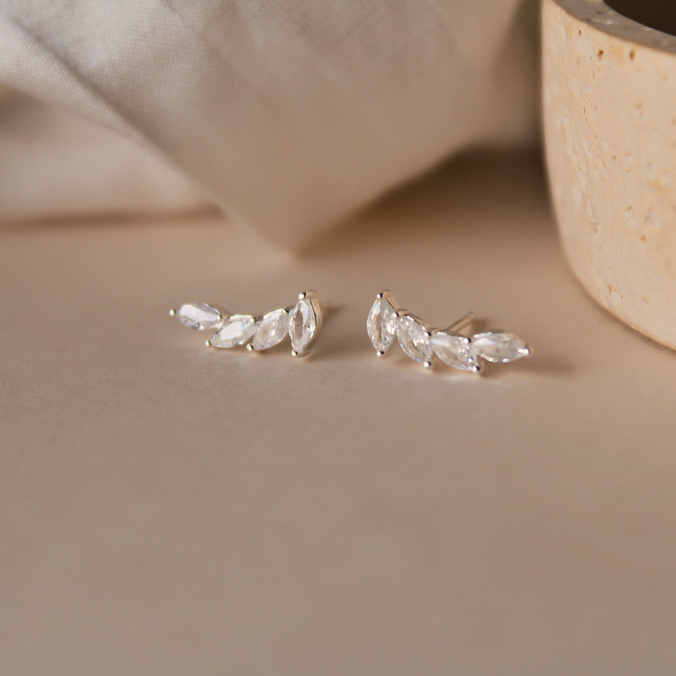 "Serenity" Zirkonia Mini Climber Ohrstecker