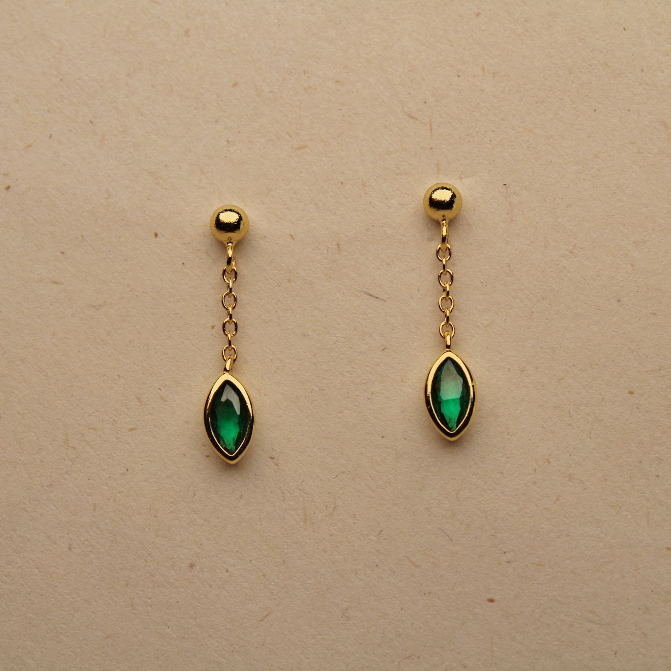 "Suri" Marquise Hängeohrringe