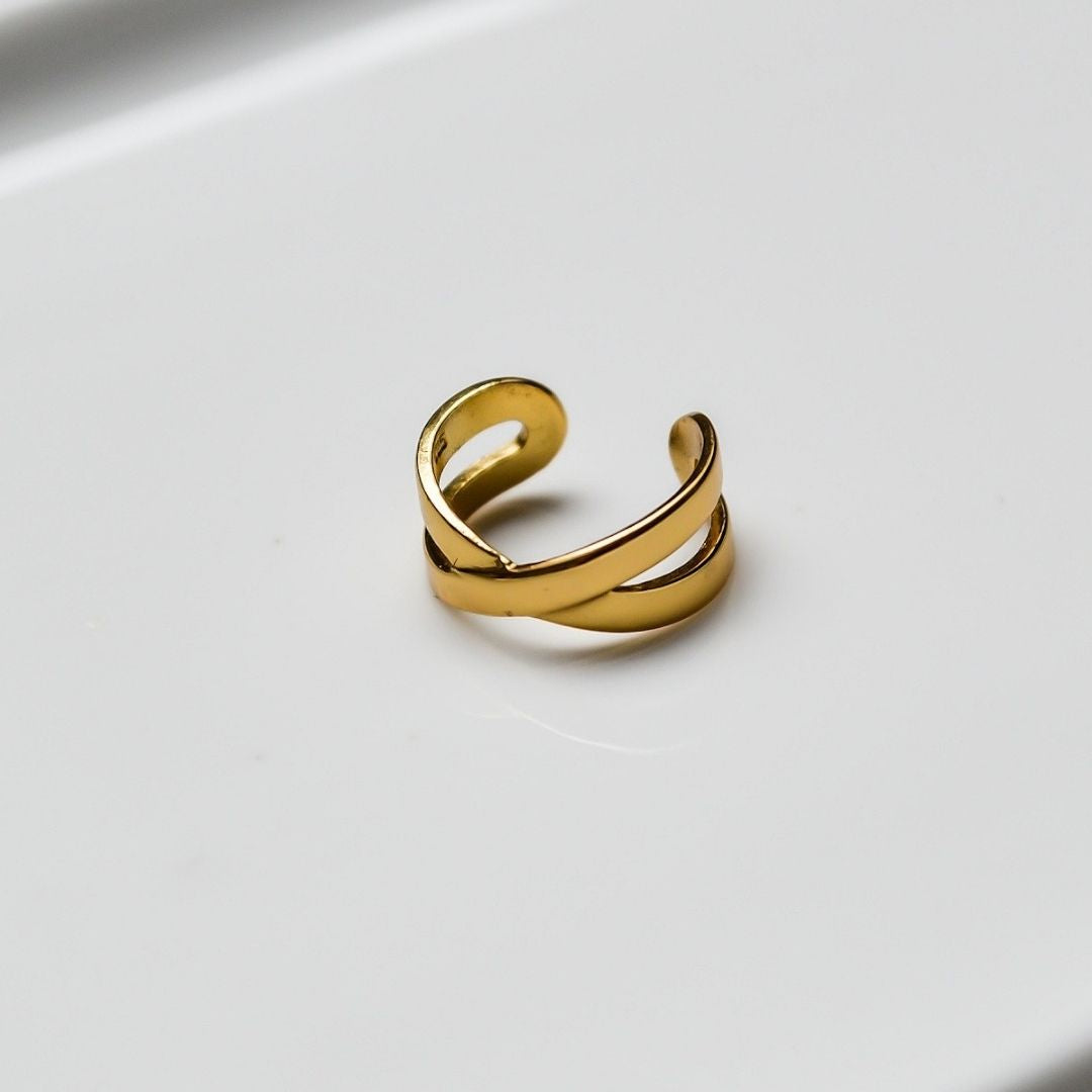 "Xenia" Earcuff Gold