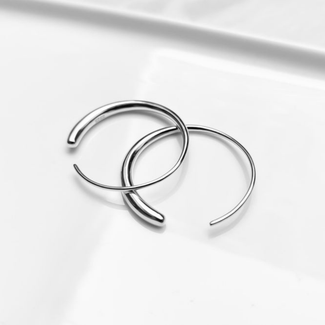 Elegante Silberne Statement Creolen