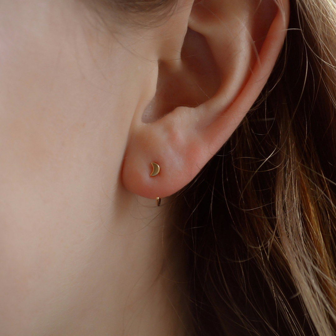 "Celestia" Mond und Sterne Huggie Hoop Set