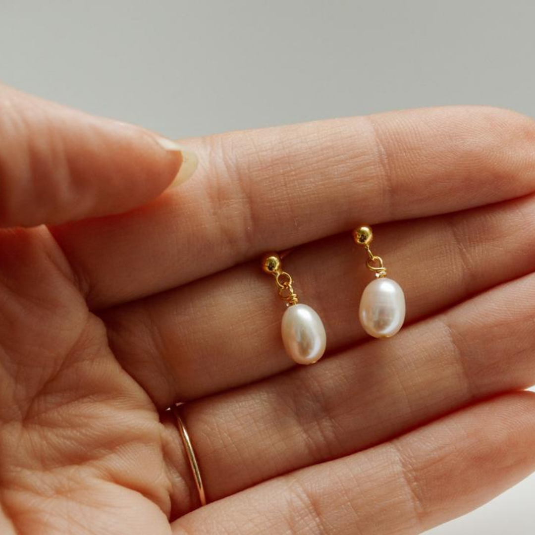 "ModernPearl" Süßwasser Perlen Ohrstecker Gold