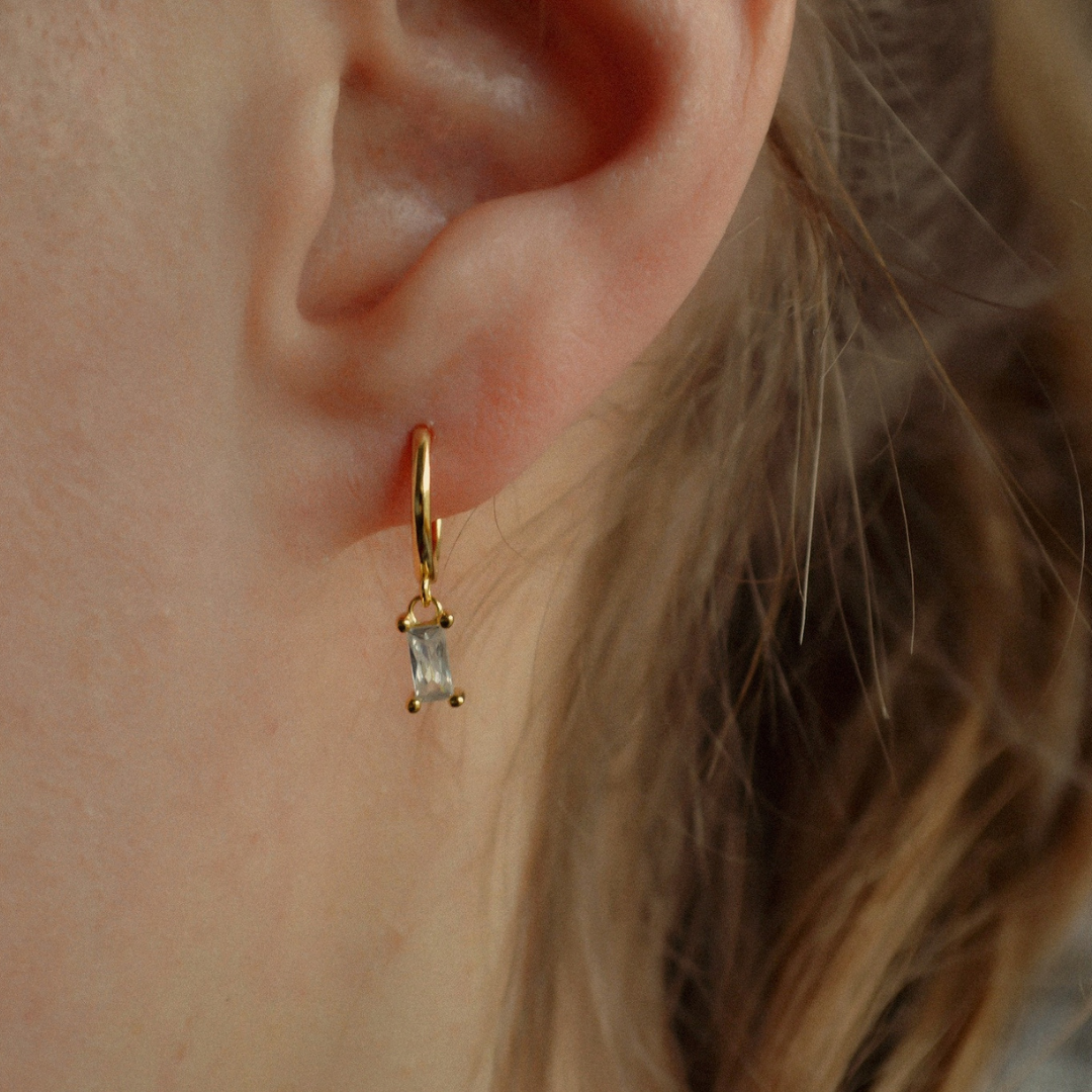 "Kantan" Baguette Zirkonia Creolen Gold