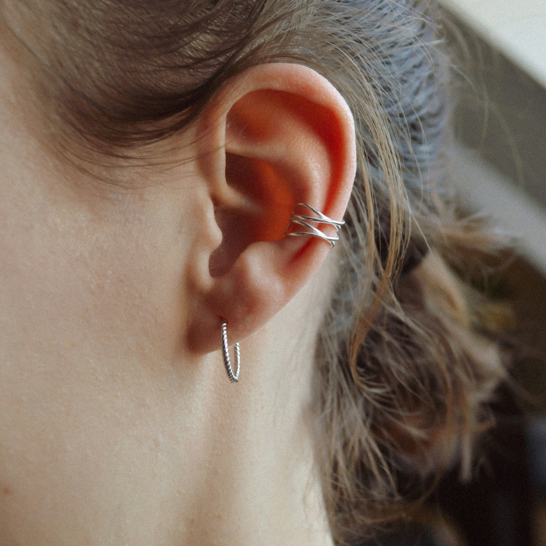 "X X" - Earcuff Silber