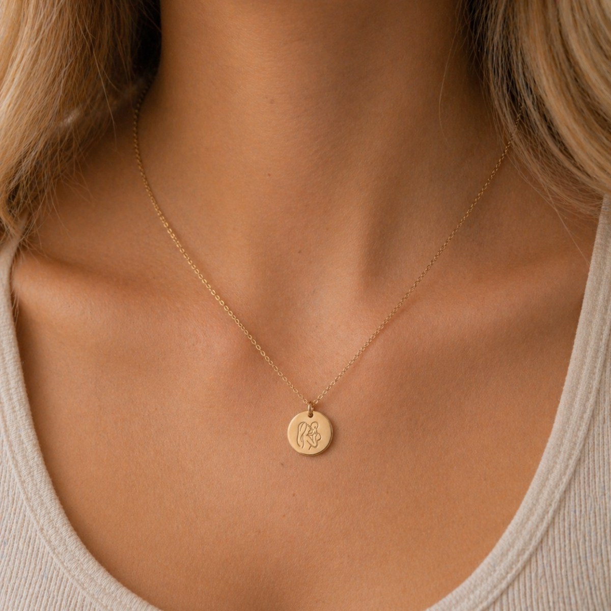 "Quiet Connection" - Personalisierte Mama Baby Halskette mit Initialen
