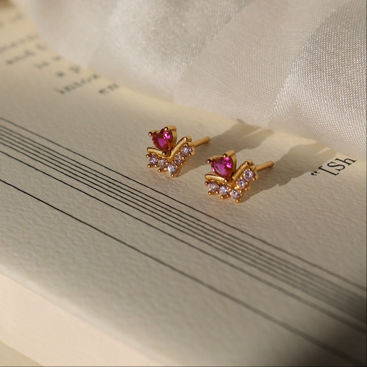 "Princess of Hearts" Zirkonia Ohrstecker