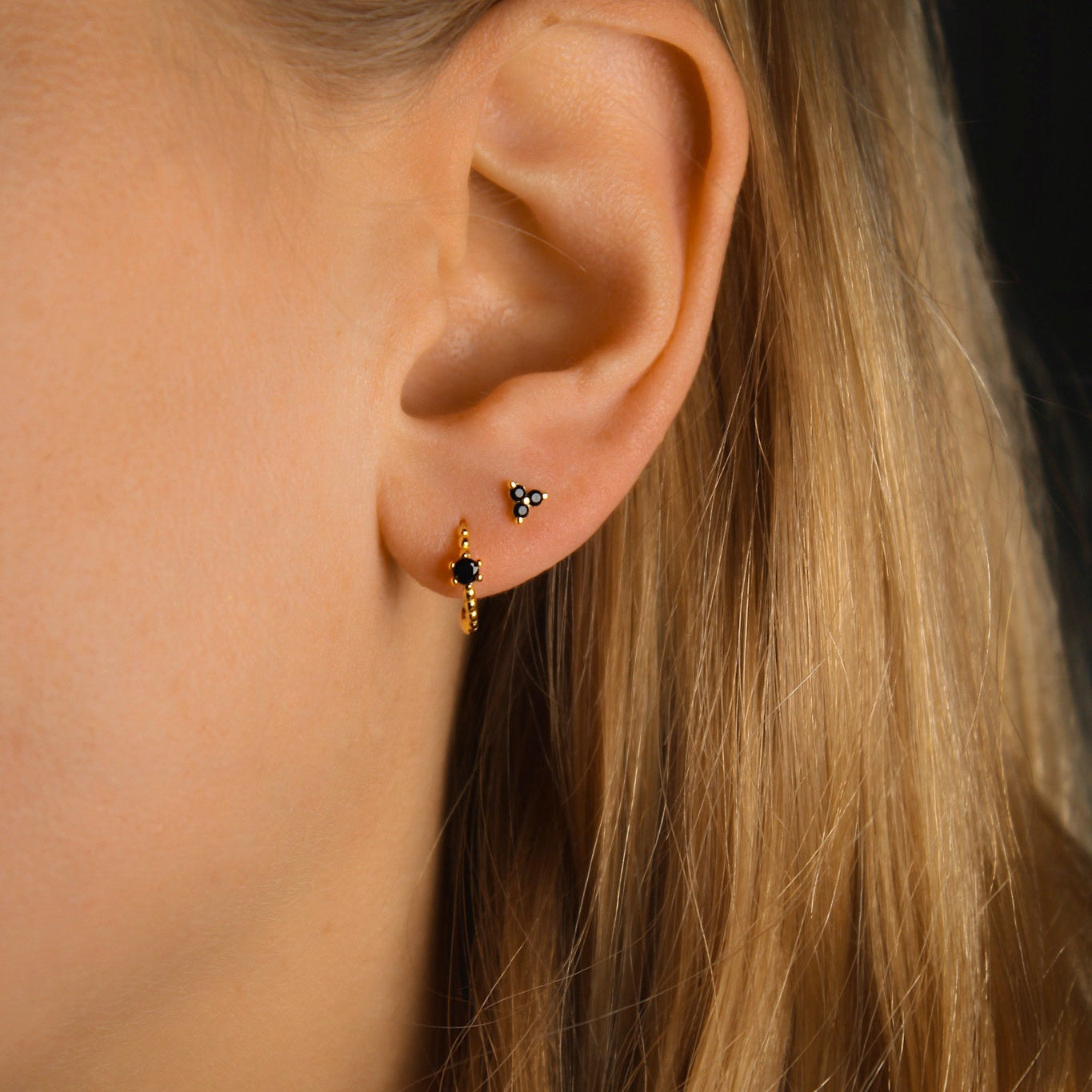 "Sparkling Blossom" Ohrstecker und Creolen Set