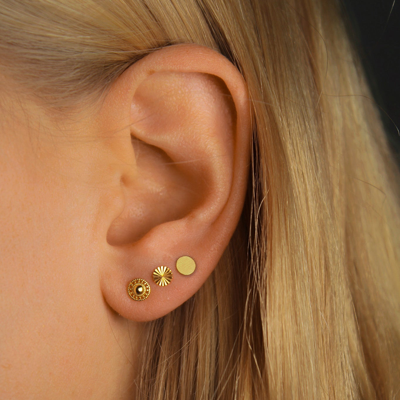 "Minimalist Dreams" Pünktchen Ohrstecker Set