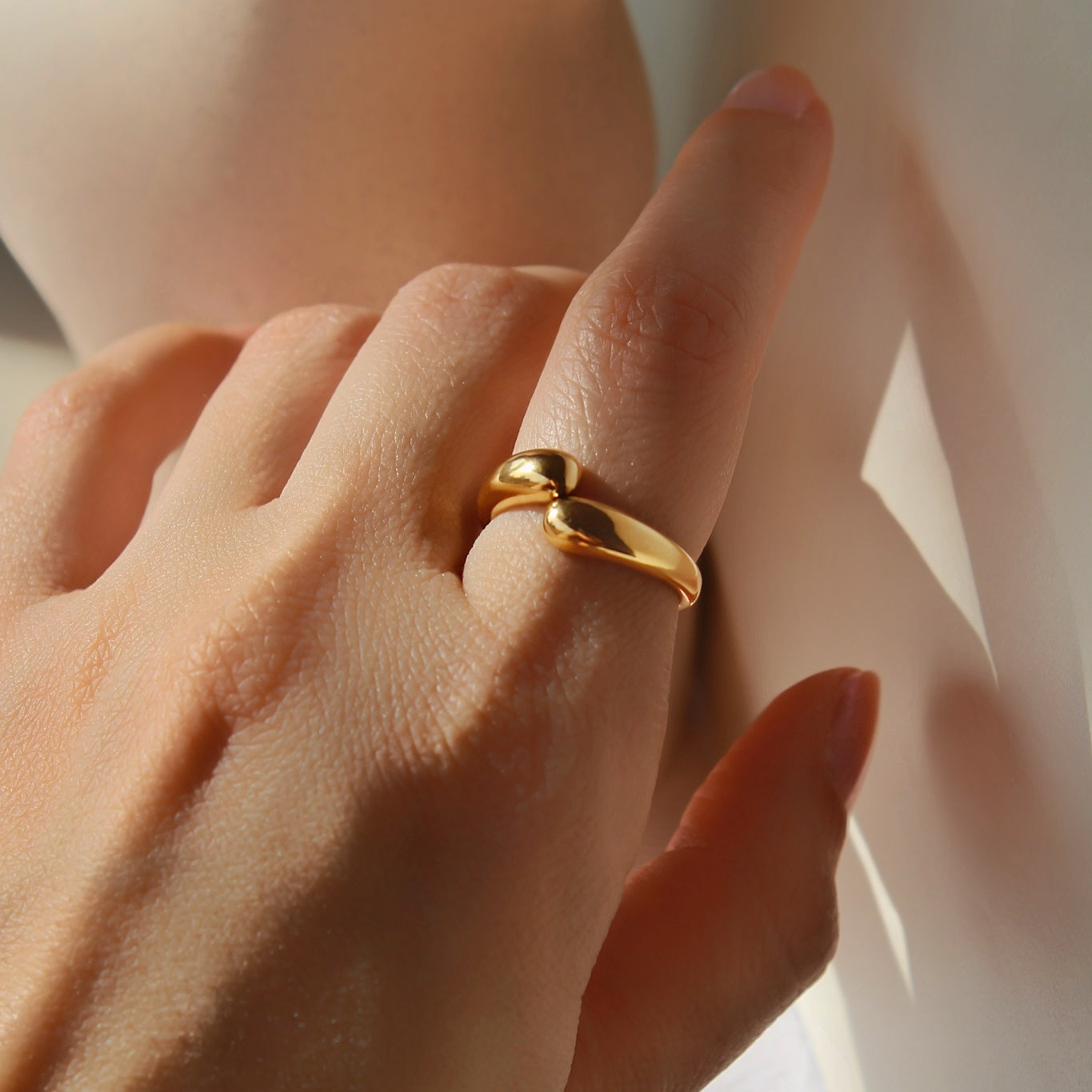 "Warm Hug" eleganter Statement Ring