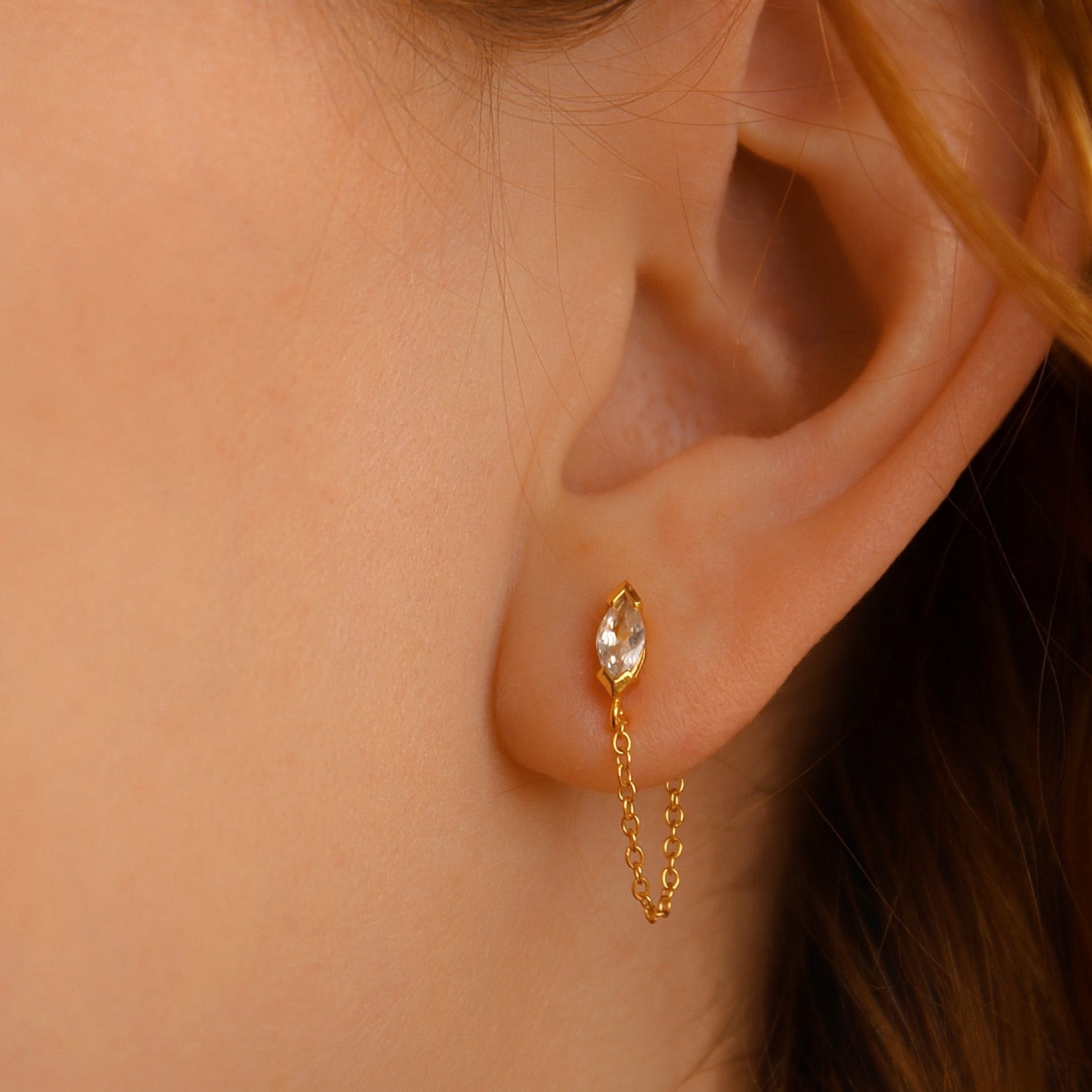 "Lumière Drop" - elegante Kettchen Ohrringe mit Marquise Zirkonia