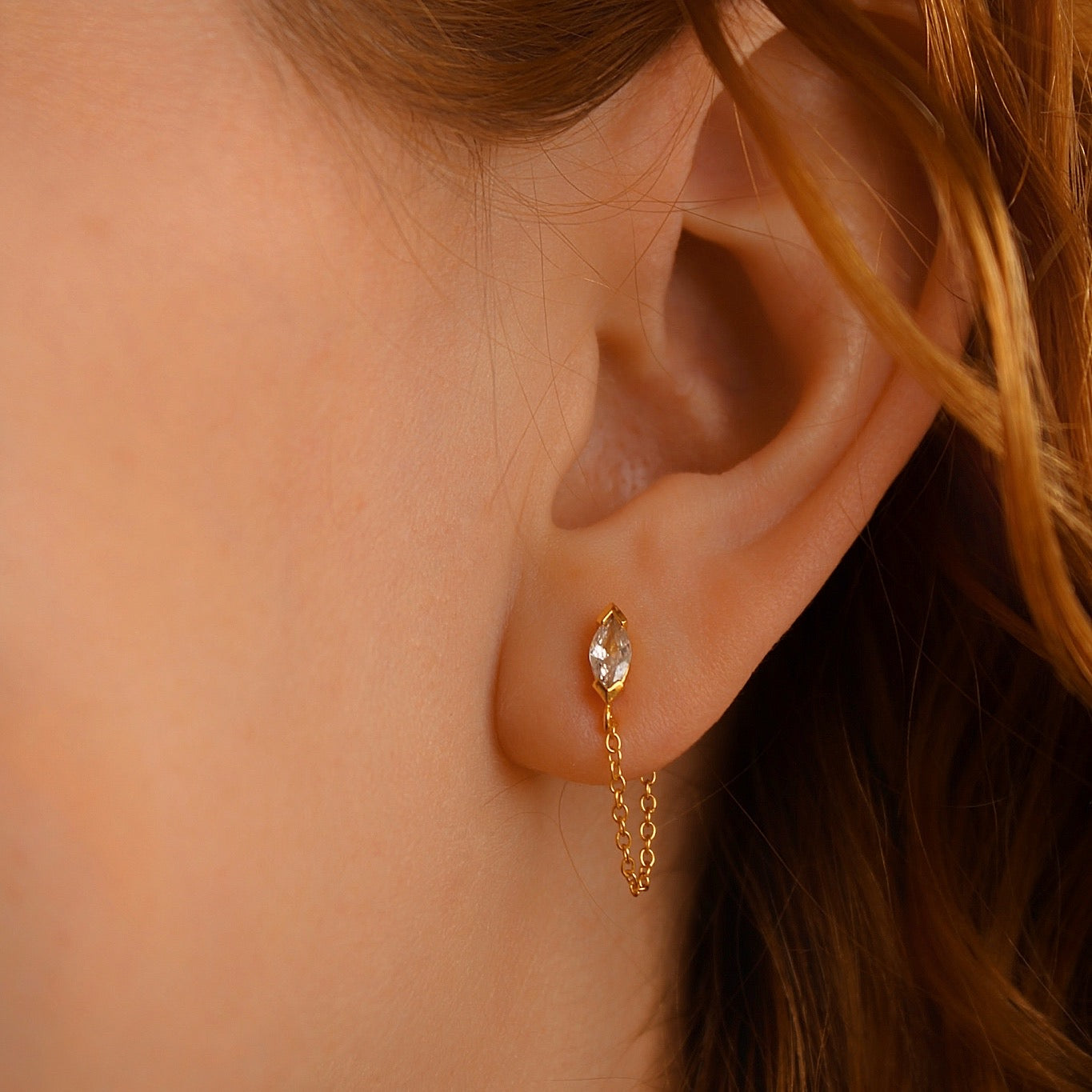 "Lumière Drop" - elegante Kettchen Ohrringe mit Marquise Zirkonia