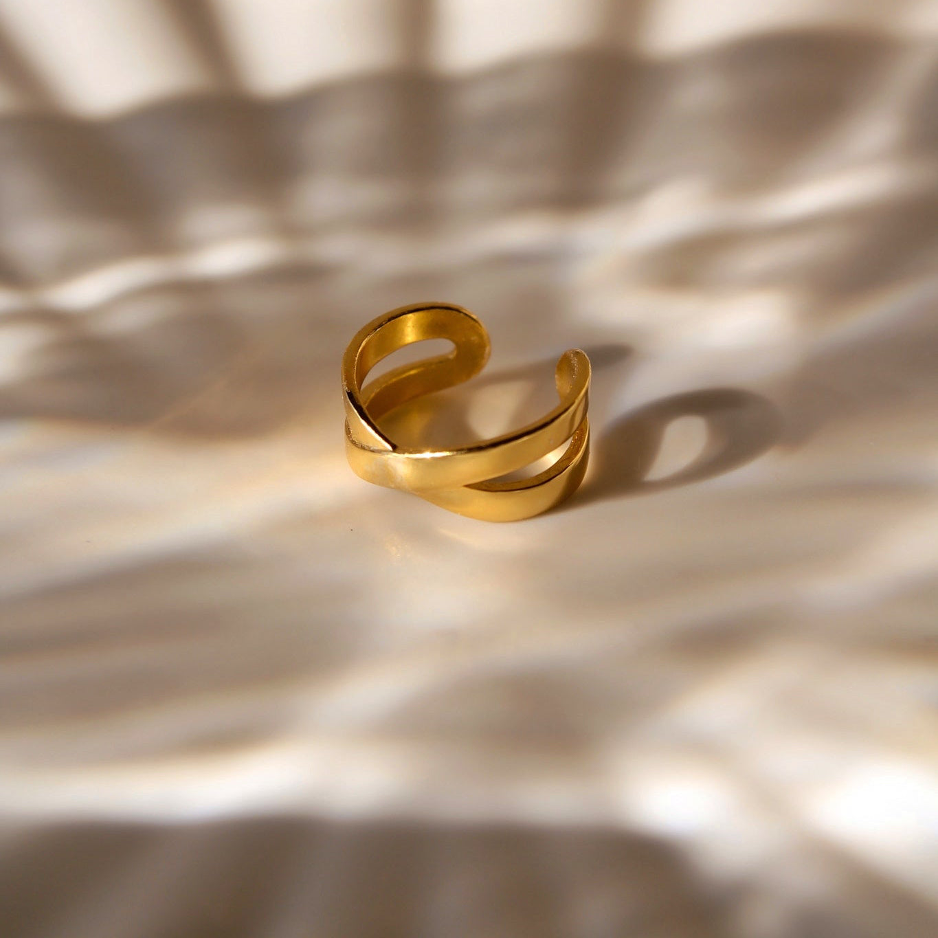 "Xenia" Earcuff Gold