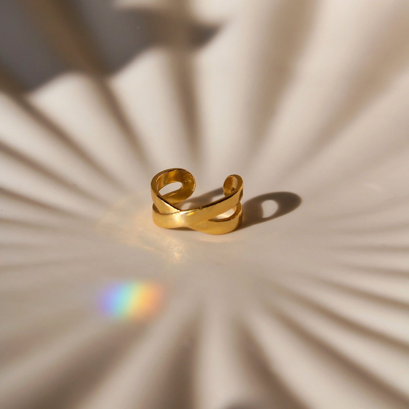 "Xenia" Earcuff Gold