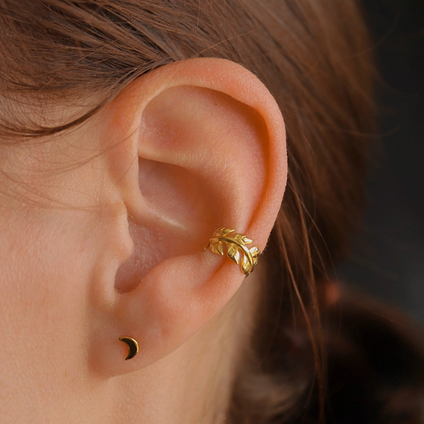 Sylva – Floraler Earcuff in Gold