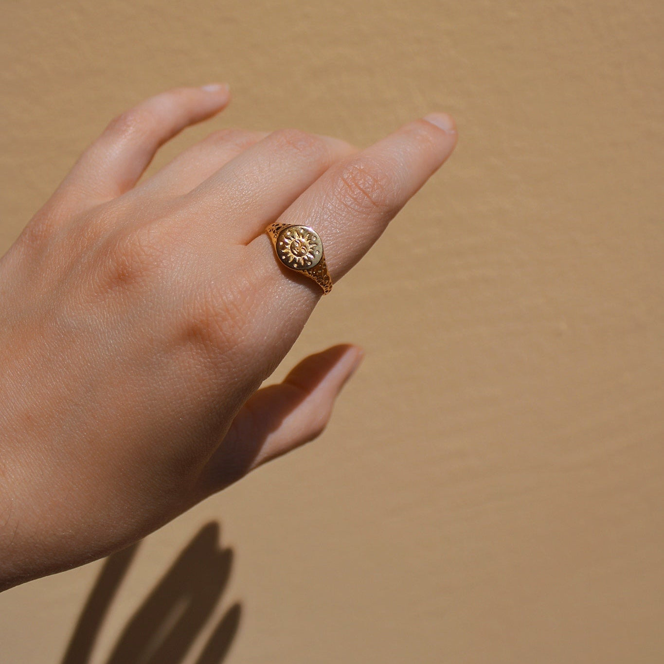 "Arinna" Sonnen Ring