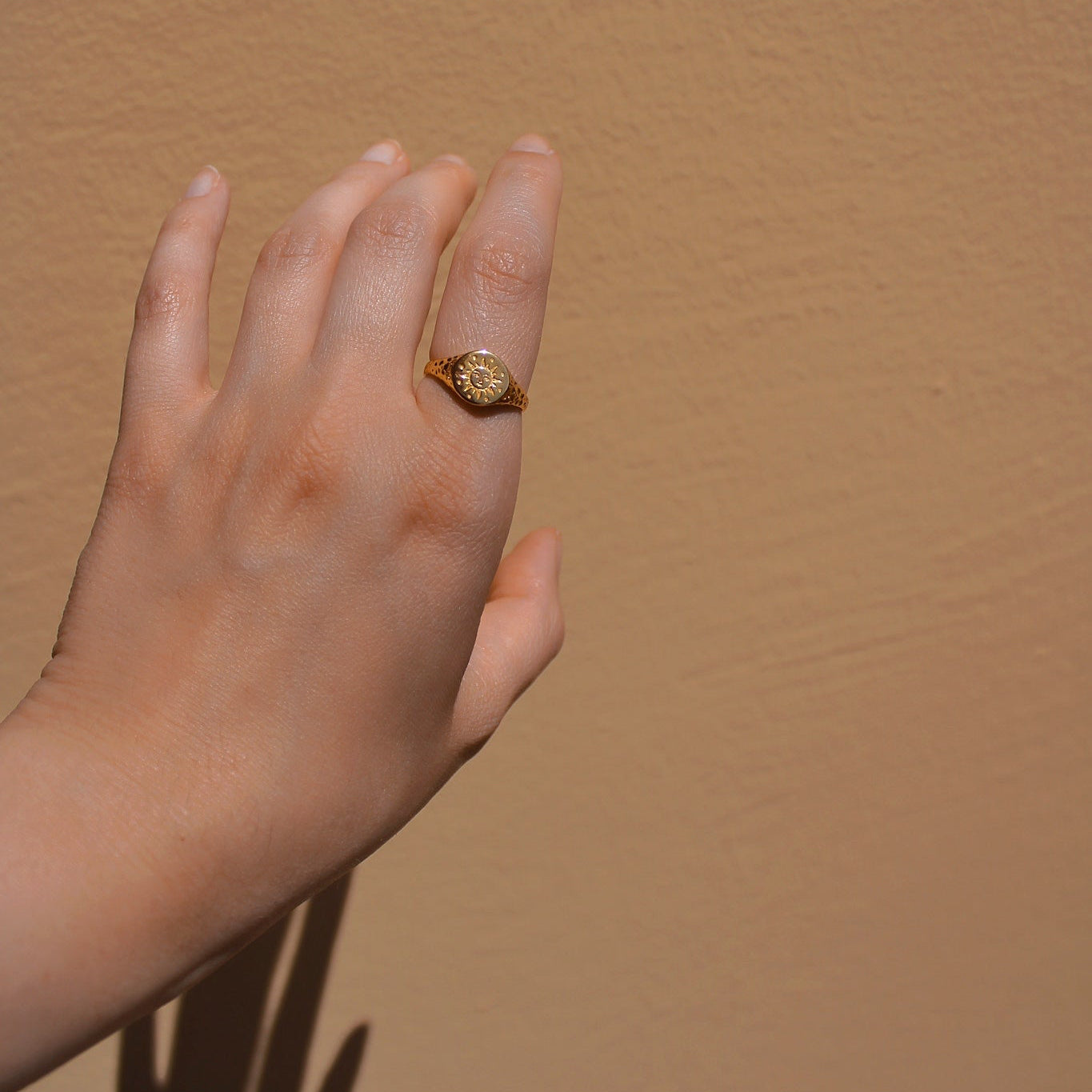 "Arinna" Sonnen Ring