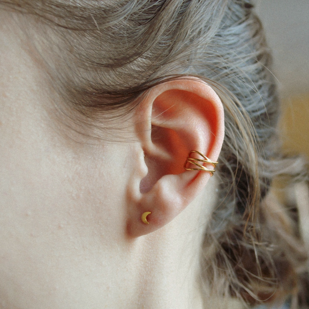 IDASBLUE "X X" - Earcuff Gold